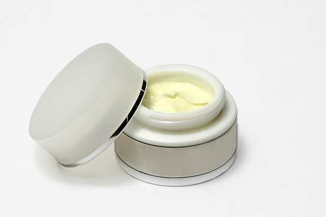 cream-1327847_640